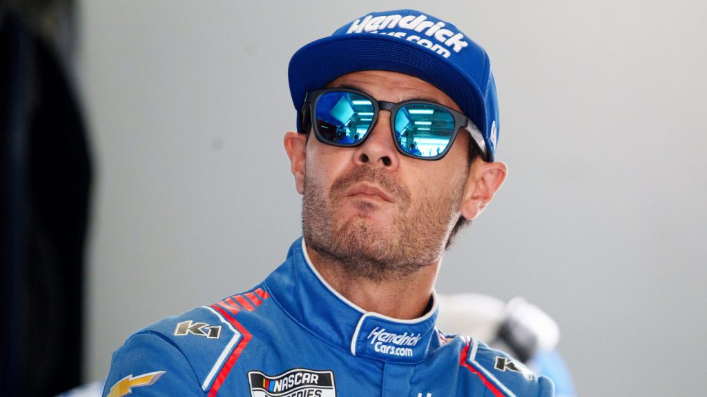 Kyle Larson faces massive backlash over NASCAR race length complaint Kyle Larson faces massive backlash over NASCAR race length complaint