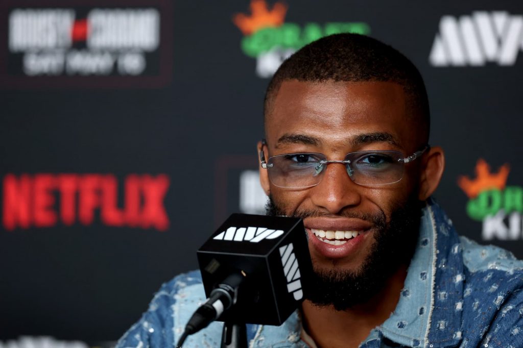 Salahdine Parnasse makes UFC debut against Dan Hooker in Paris Salahdine Parnasse makes UFC debut against Dan Hooker in Paris
