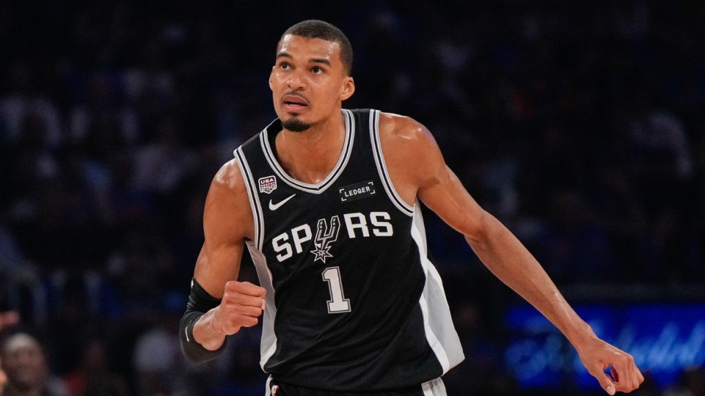 Chris Bosh warns Wembanyama to ‘take your medicine’ for blood clots Chris Bosh warns Wembanyama to ‘take your medicine’ for blood clots