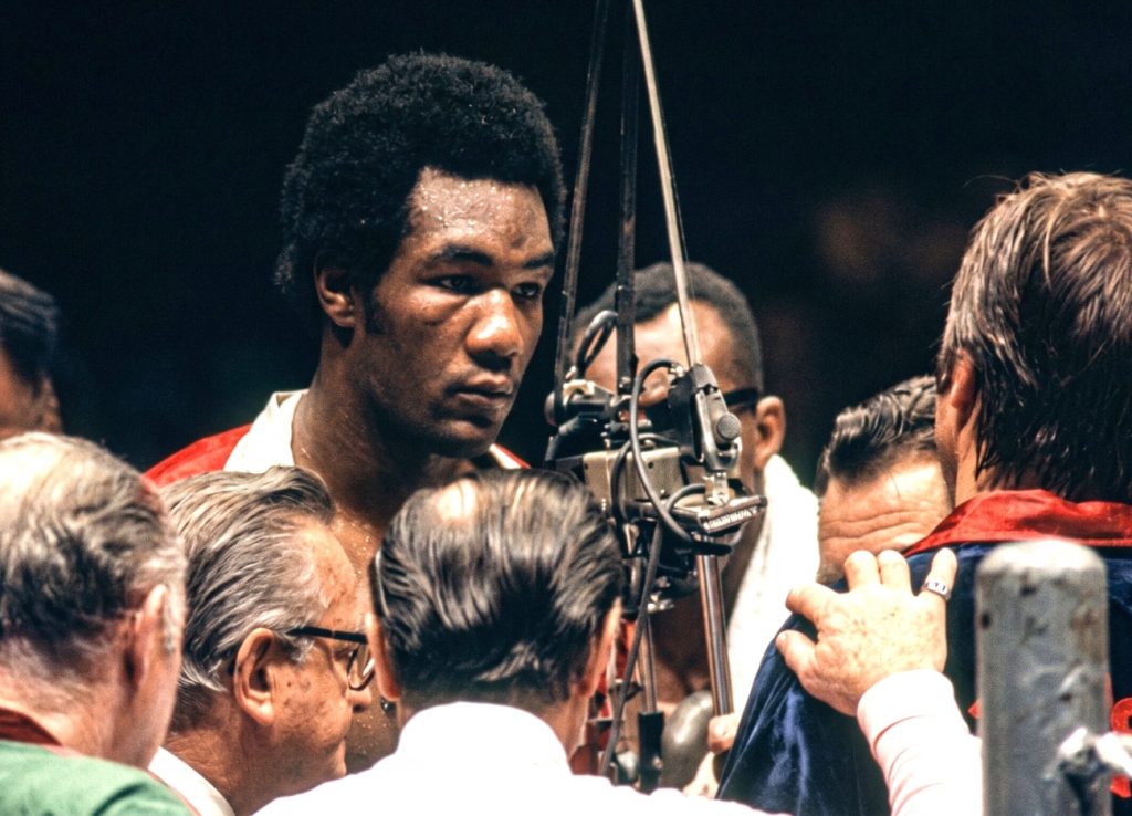 George Foreman Overwhelms George Chuvalo In New York George Foreman Overwhelms George Chuvalo In New York