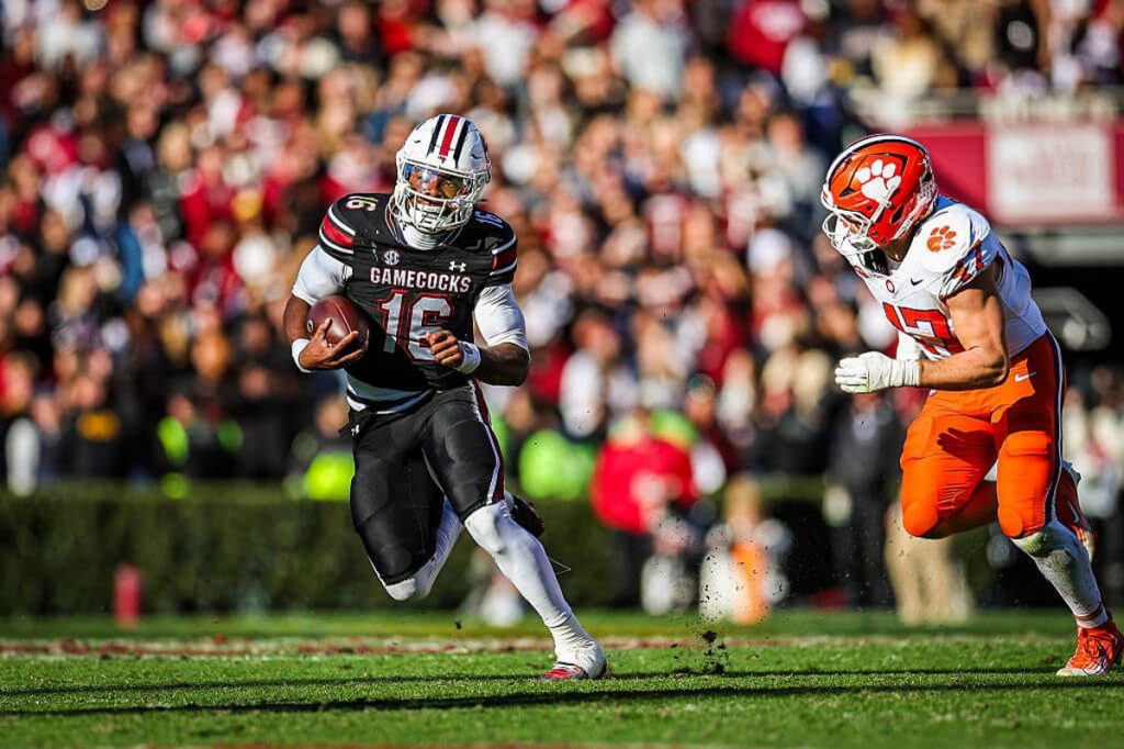 Early CFP picks, plus an MLB celebration you have to see Early CFP picks, plus an MLB celebration you have to see