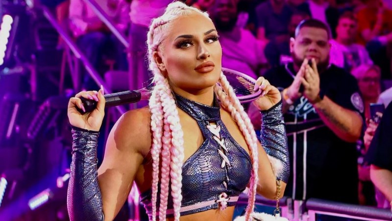 Tiffany Stratton’s Main Roster Journey: Adjusting to the WWE Limelight