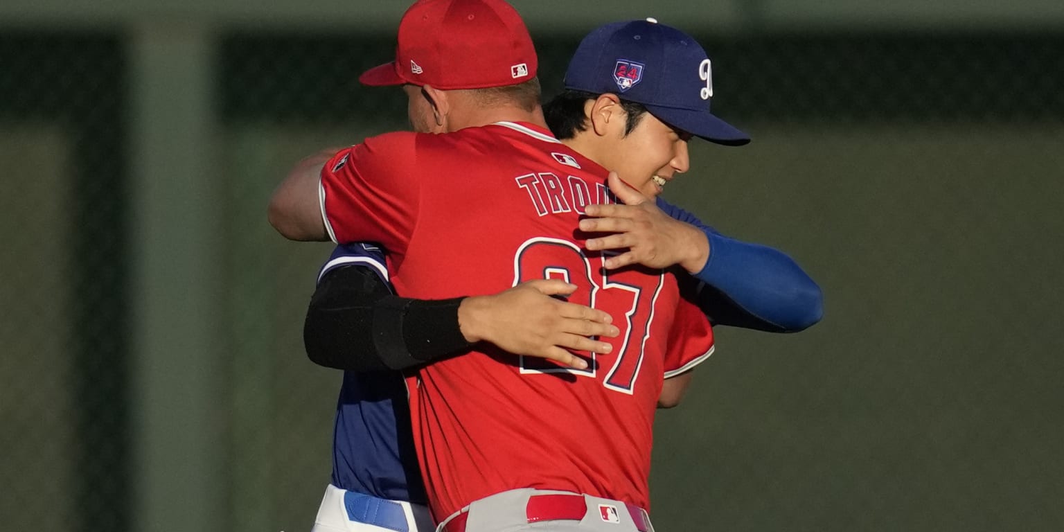 Ohtani, Trout hug it out before first spring meeting