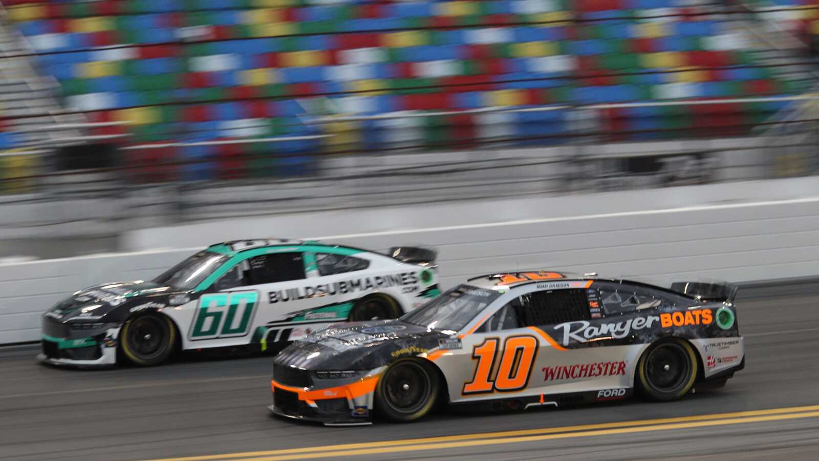 Noah Gragson breaks down the difference between racing for Jimmie Johnson and Tony Stewart