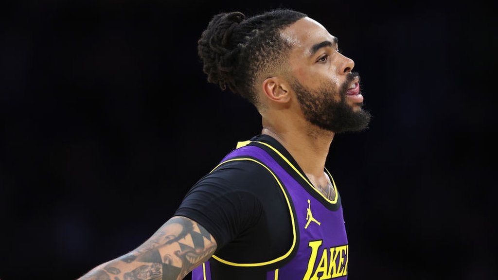 NBA: D'Angelo Russell stars as Los Angeles Lakers beat Milwaukee Bucks