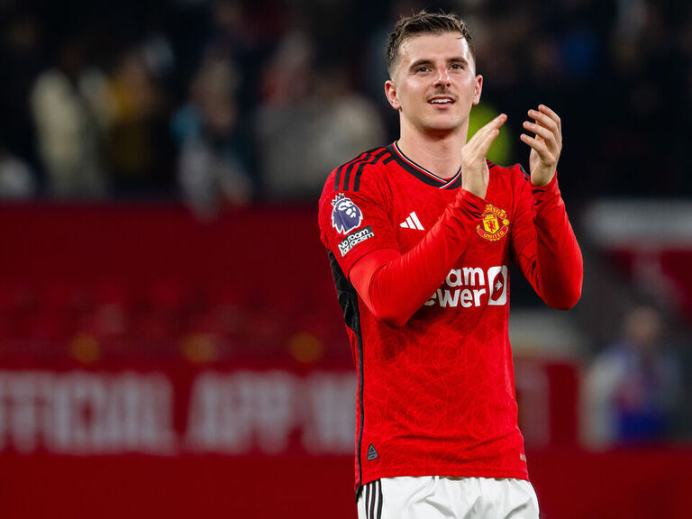 Man United's Mount back in training after 4-month injury absence