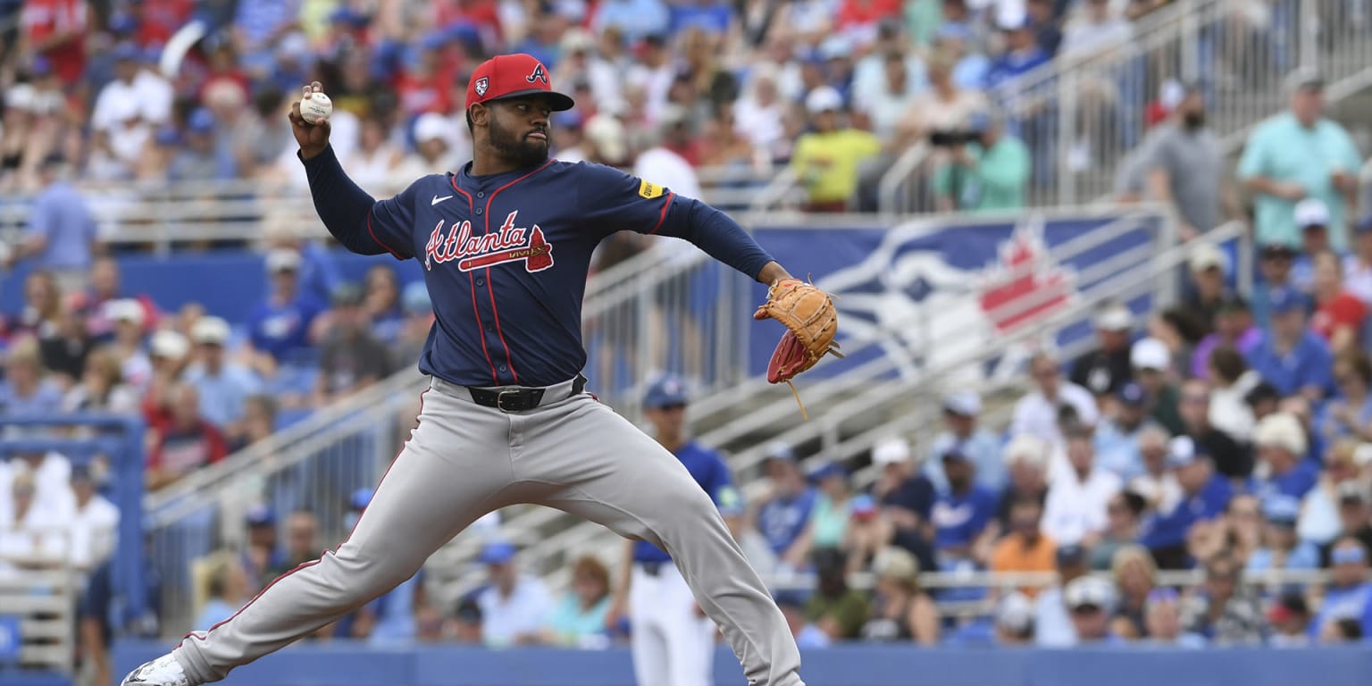  López could be valuable as both starter and reliever