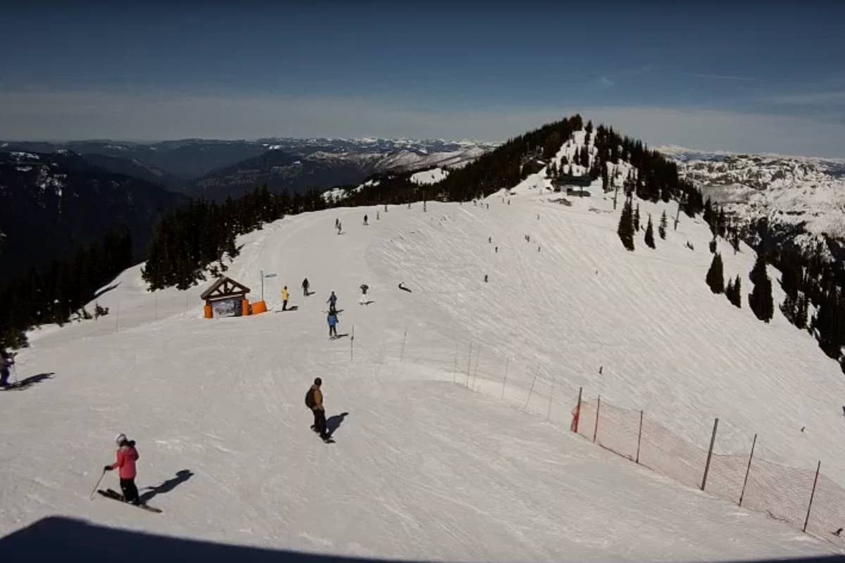 Washington Ski Area Extends Season Until The End Of April Washington Ski Area Extends Season Until The End Of April