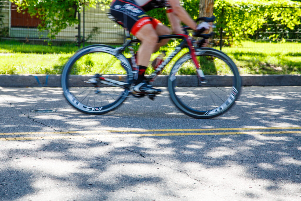 How Much Faster Are Carbon Road Bike Wheels Really?