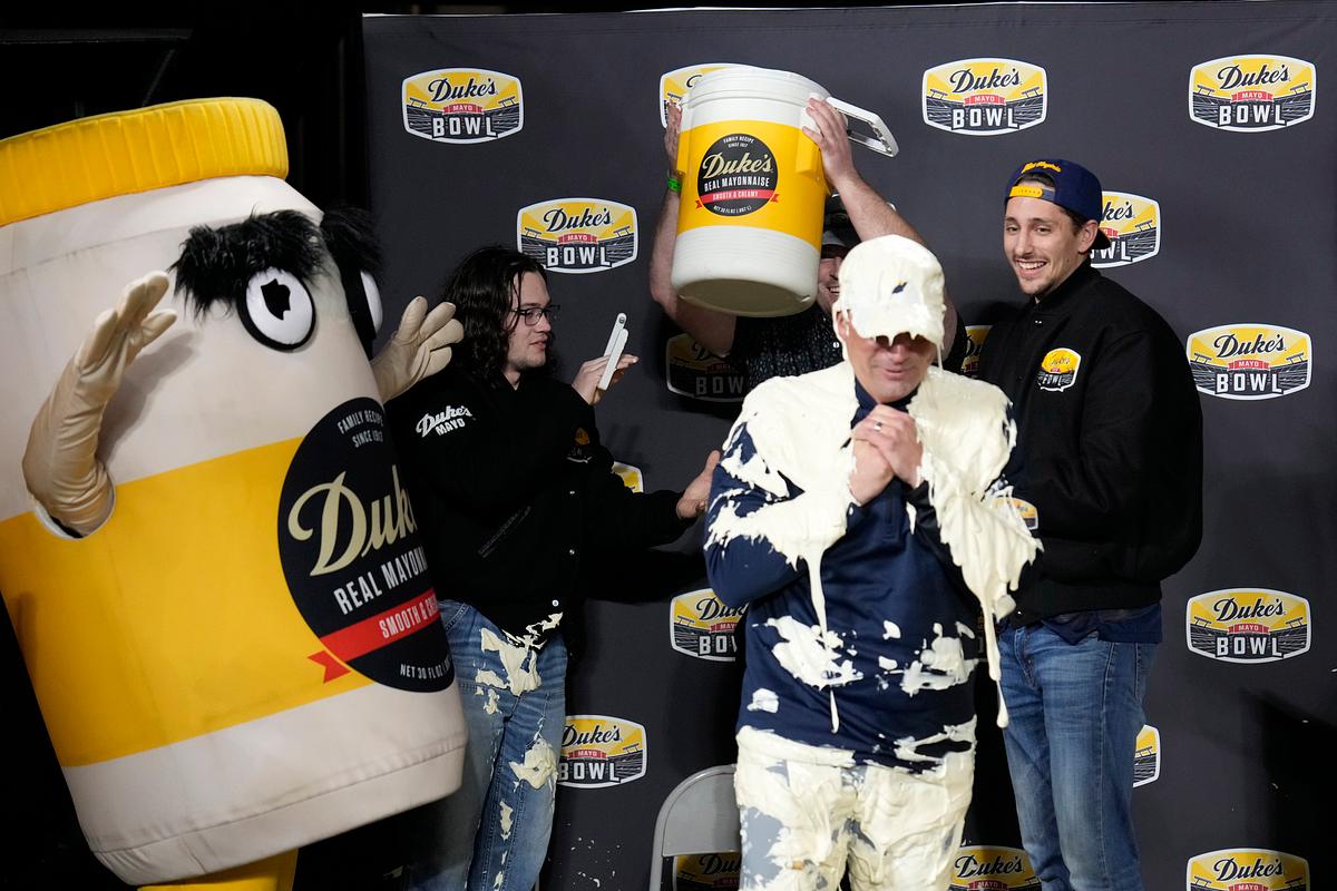 Duke’s Mayo Bowl Replies to Travis Kelce’s Conspiracy Theory About Game’s Mayo Bath