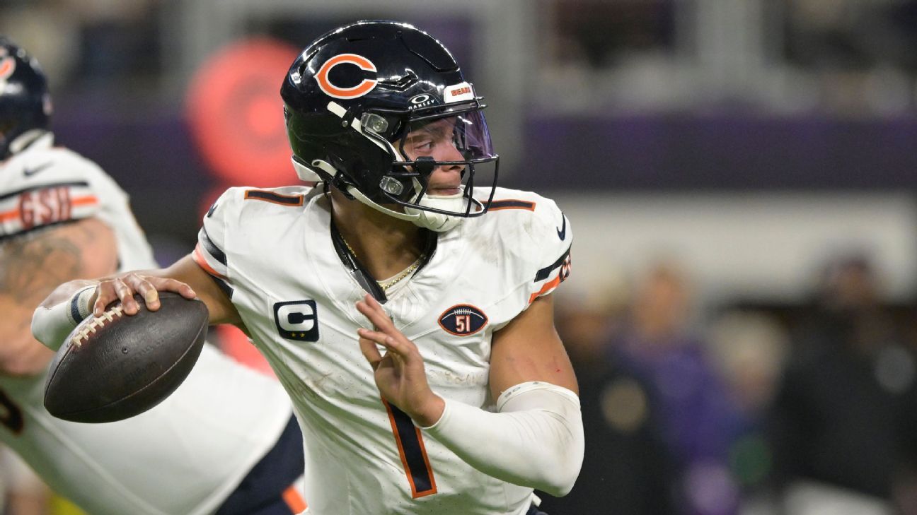 Why the Bears settled on trading Fields to the Steelers Why the Bears settled on trading Fields to the Steelers