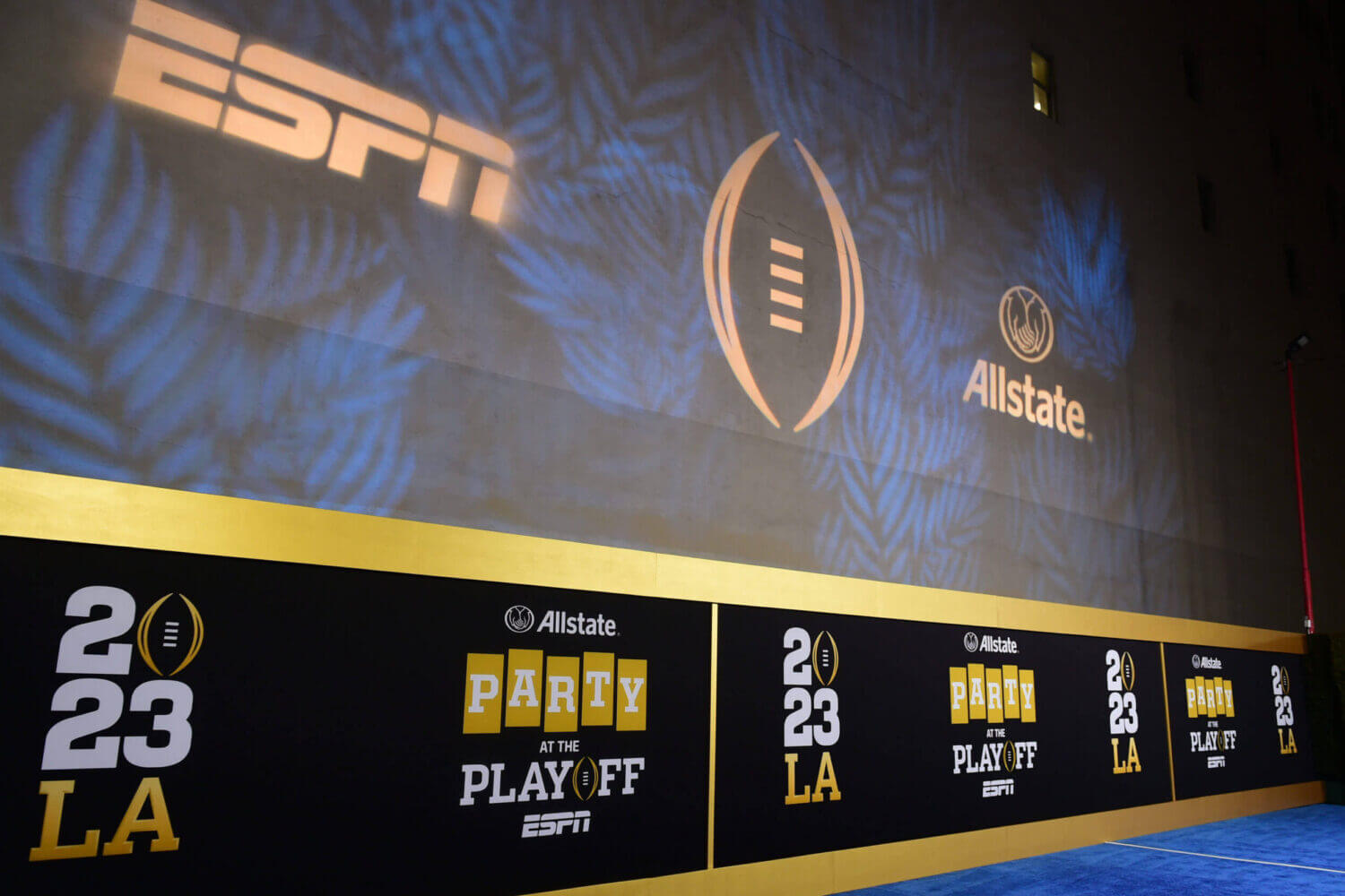 College Football Playoff finalizes agreement giving ESPN exclusive rights through 2031-32