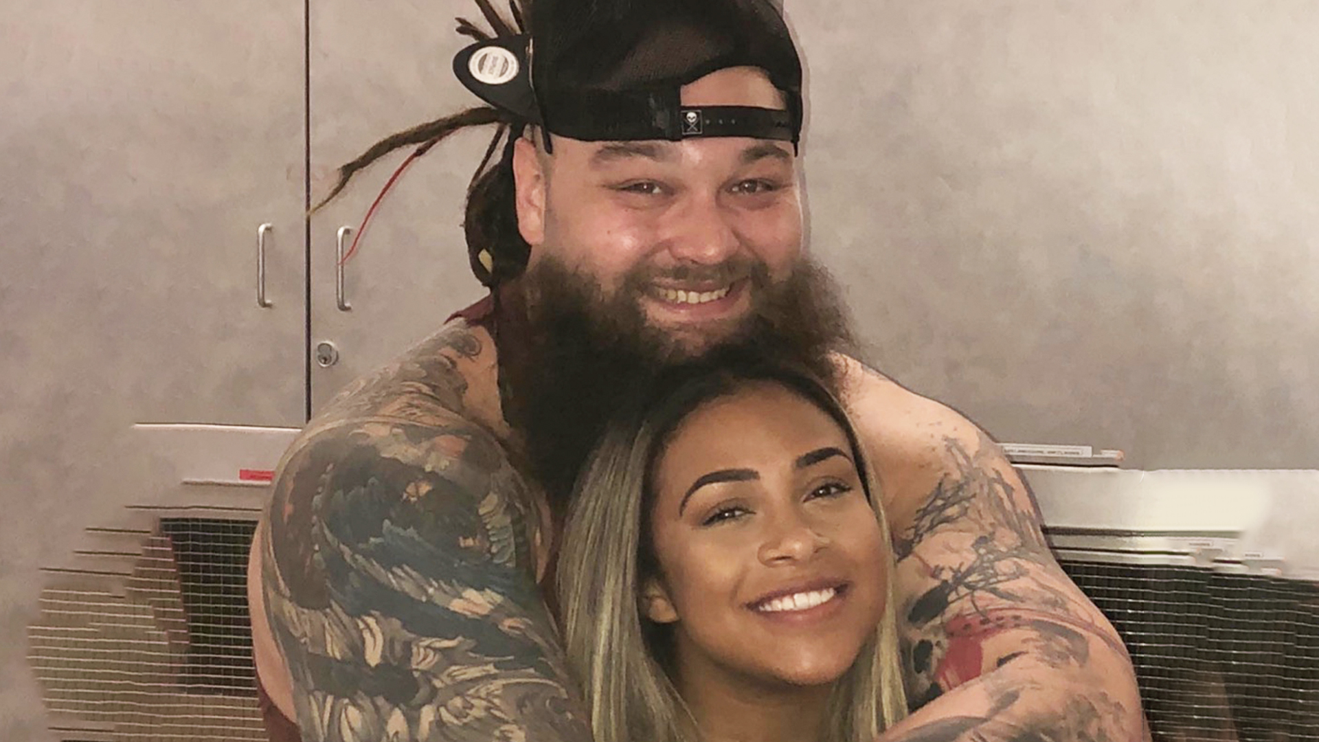 Who is Bray Wyatt’s girlfriend, JoJo Offerman?