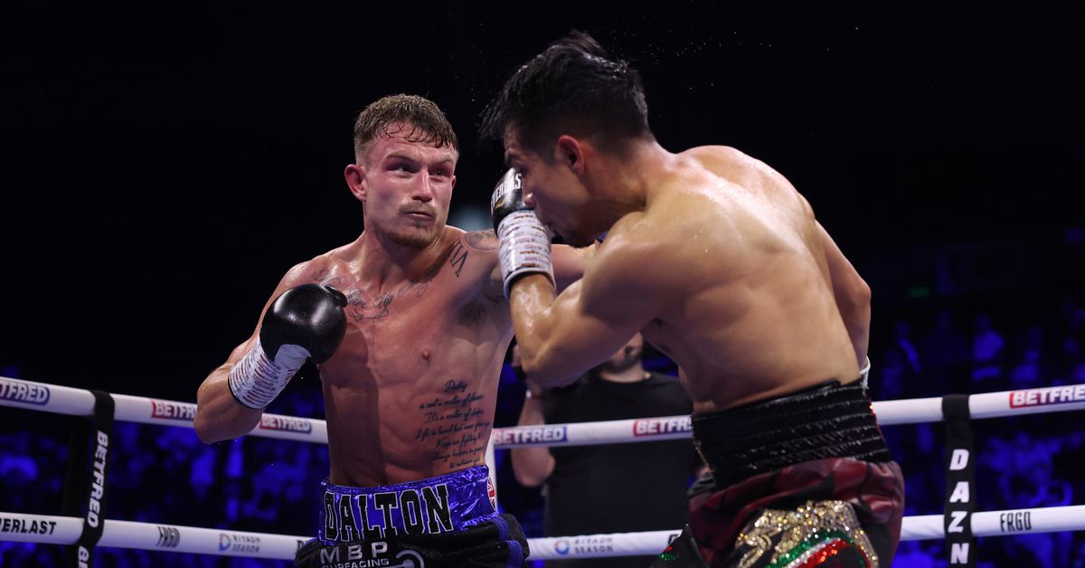 KNOCKOUT! Dalton Smith rips Jose Zepeda with body shot, more highlights