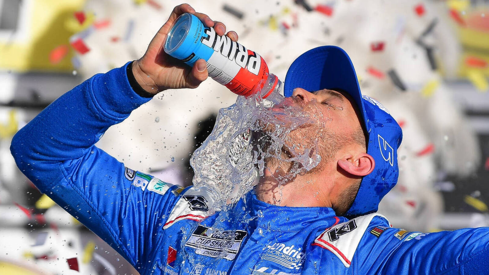 Kyle Larson comes from behind to win wild Xfinity Series race at COTA