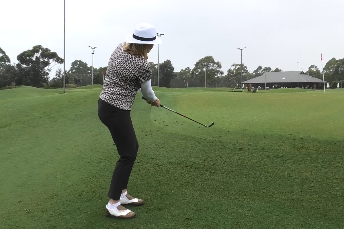 Use Your Body for More Consistent Chip Shots and Pitches!