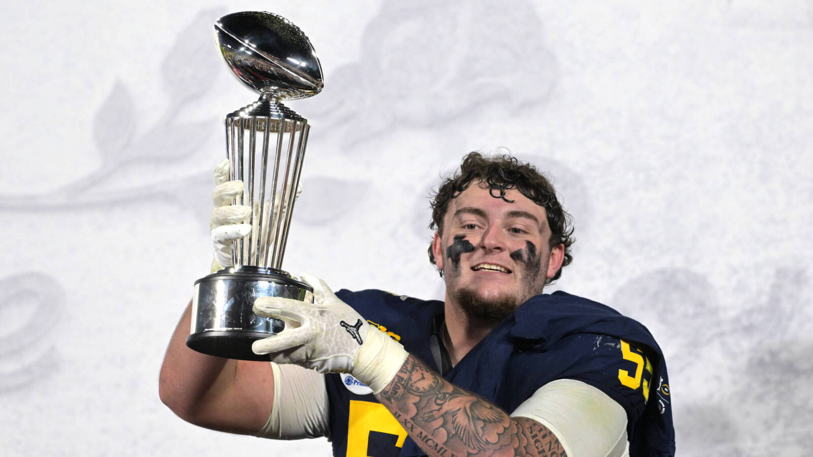 Star Michigan DT remaining committed to Wolverines