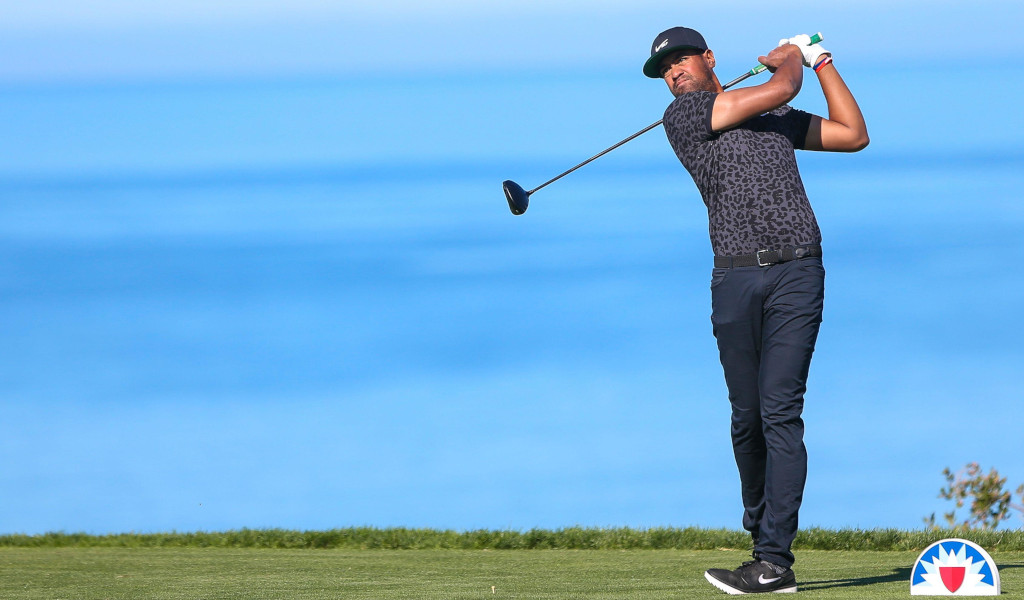 Tony Finau makes driver shaft change to address spin issue