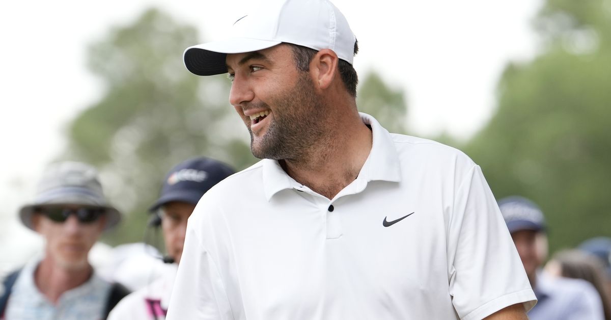 Scottie Scheffler rebounds after brutal break to grab share of Houston Open lead