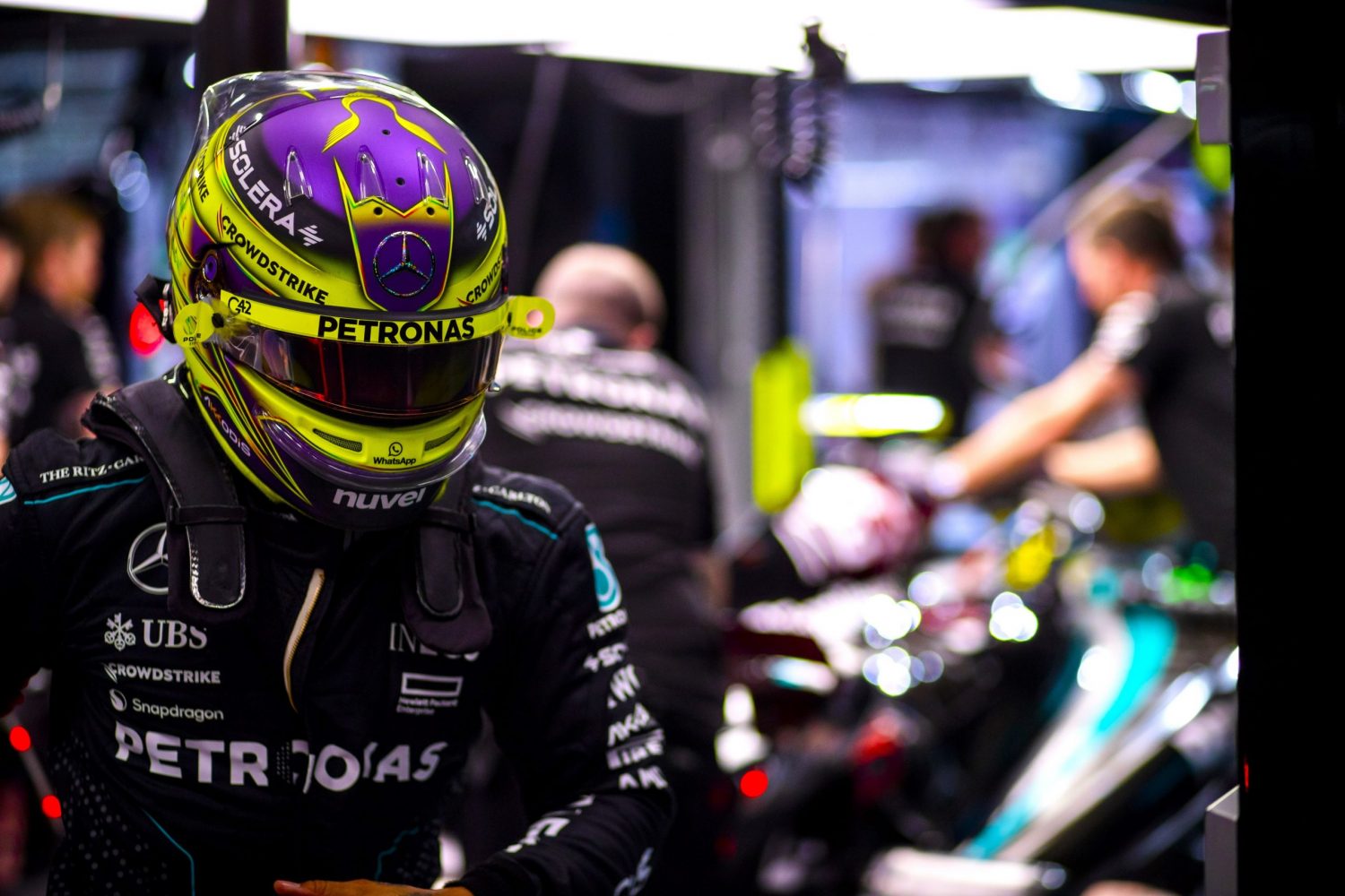 Wolff: Hamilton focused on Mercedes, not on Ferrari rise