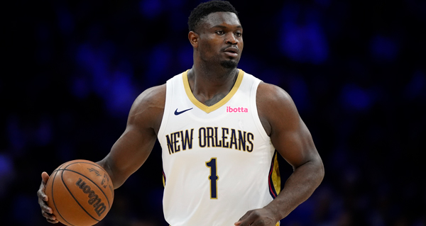 Zion Williamson Left Game Due To Left Middle Finger Injury