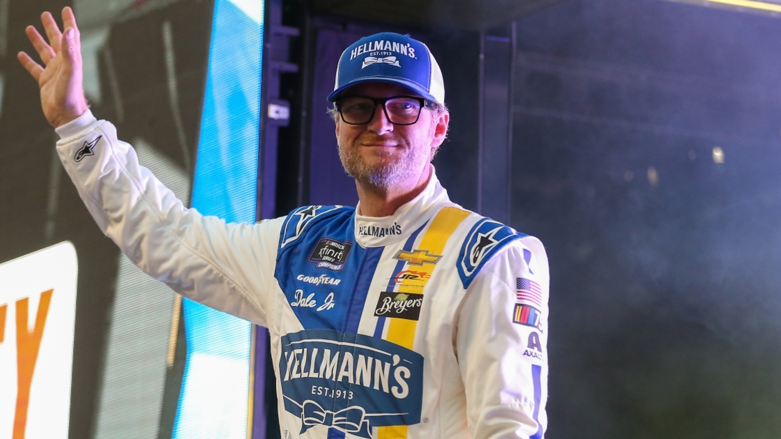 Dale Earnhardt Jr.: Caution flag for Kyle Busch ‘f***ed everything up’ at Richmond