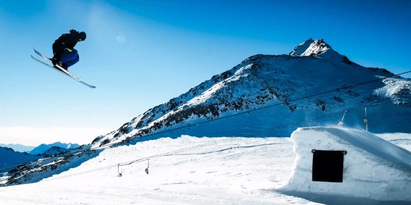 What is Frontside Skiing