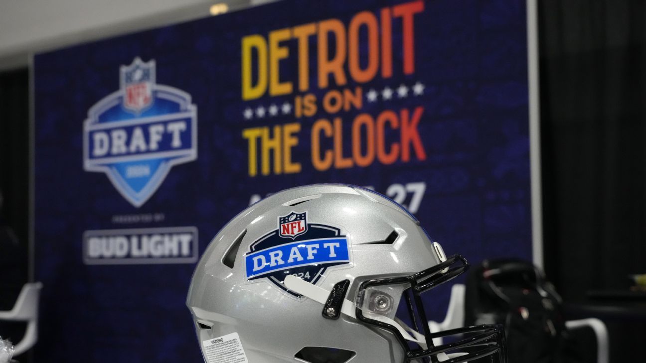 Should the Giants draft a QB or WR in Round 1? The case for each