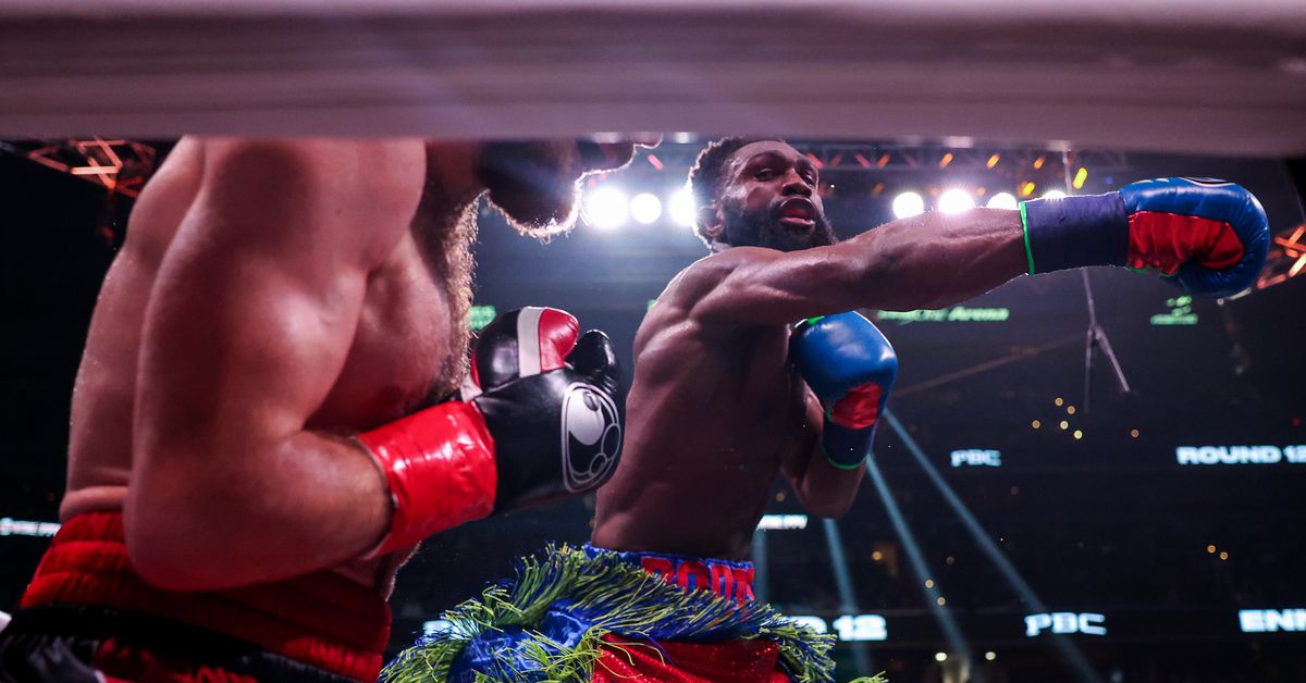 ‘I just want to fight, I don’t care who it is’: Ennis talks Matchroom signing, future opponents
