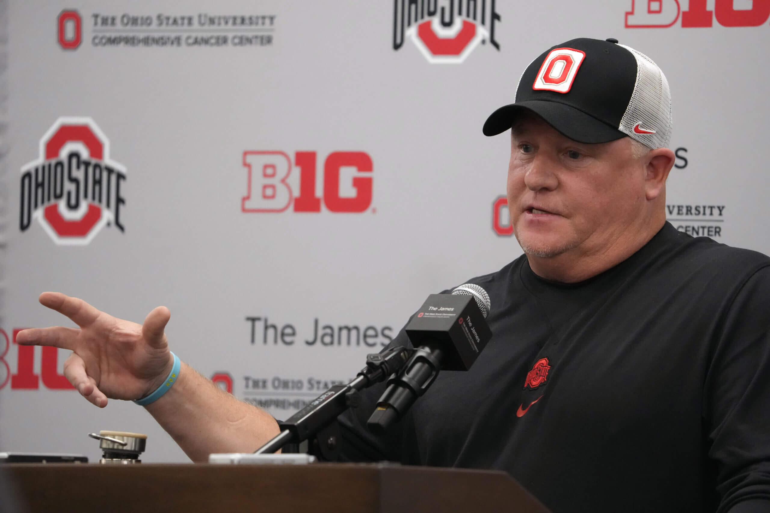 Ohio State paying former UCLA head coach Chip Kelly  million salary to be OC