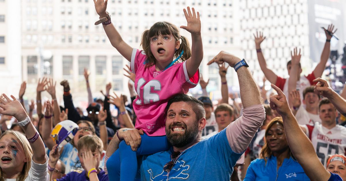 Discussion: What is your best Detroit Lions memory with or as a dad?