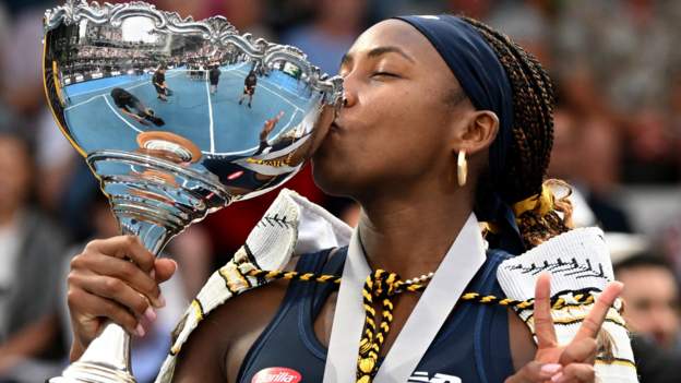 Gauff beats Svitolina to defend Auckland title