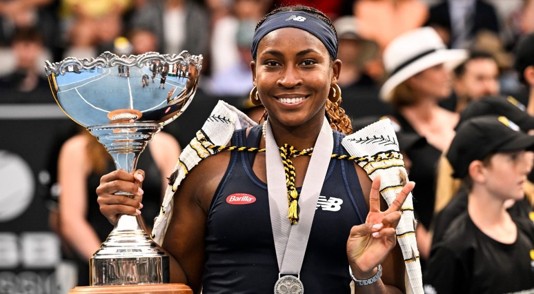 Gauff rallies to beat Svitolina and retain Auckland title