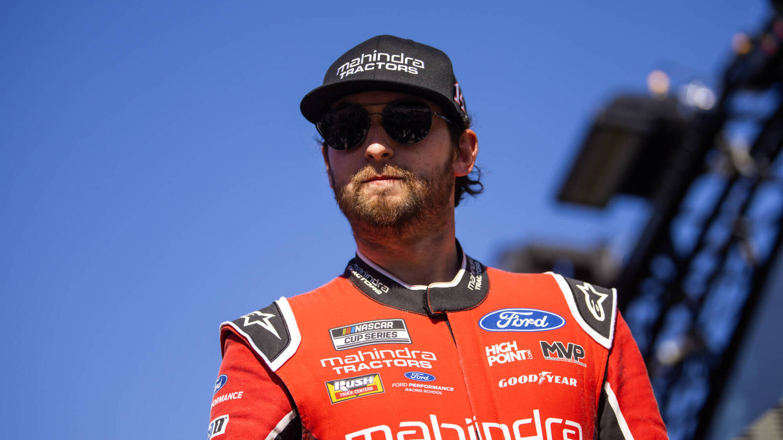 Who are the NASCAR drivers racing in the 2024 Chilly Bowl Nationals?