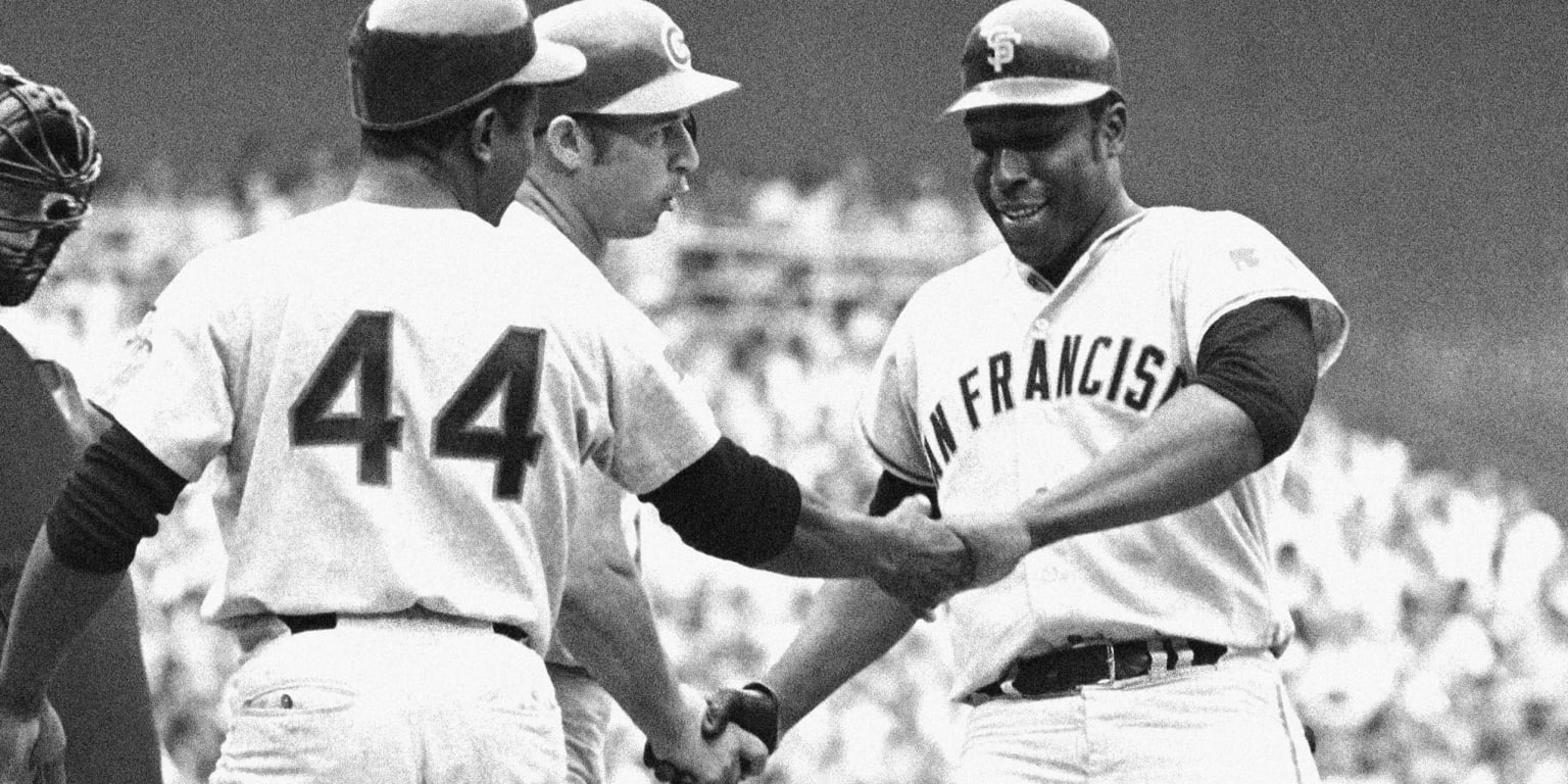 Top 10 moments in McCovey's HOF career