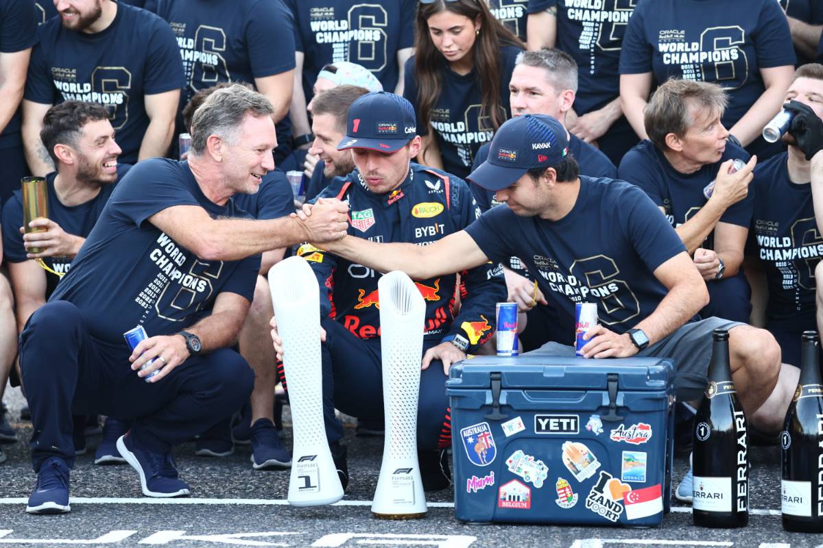 Horner follows Sir Alex Ferguson’s example and won’t miss a race Horner follows Sir Alex Ferguson’s example and won’t miss a race
