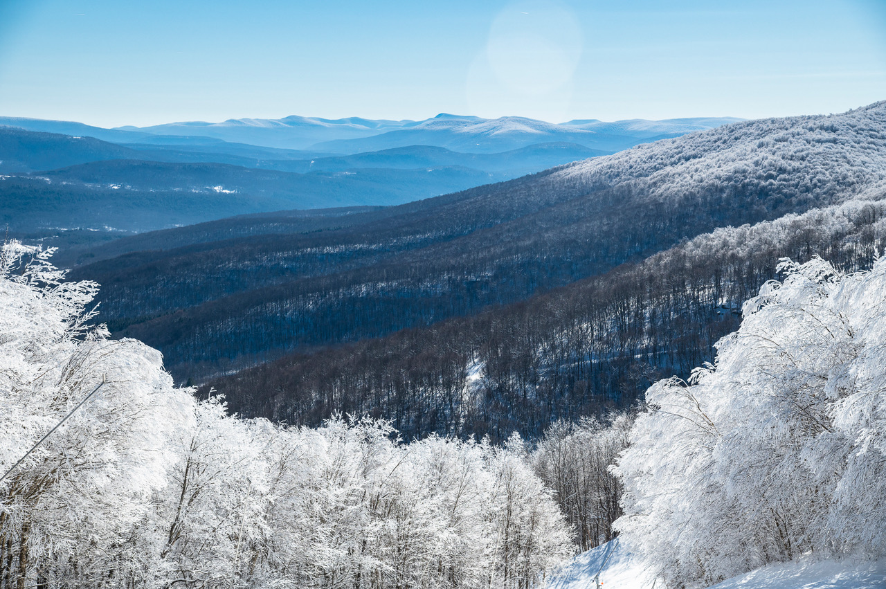 A New York Skier’s Season in Photos: 2023/24