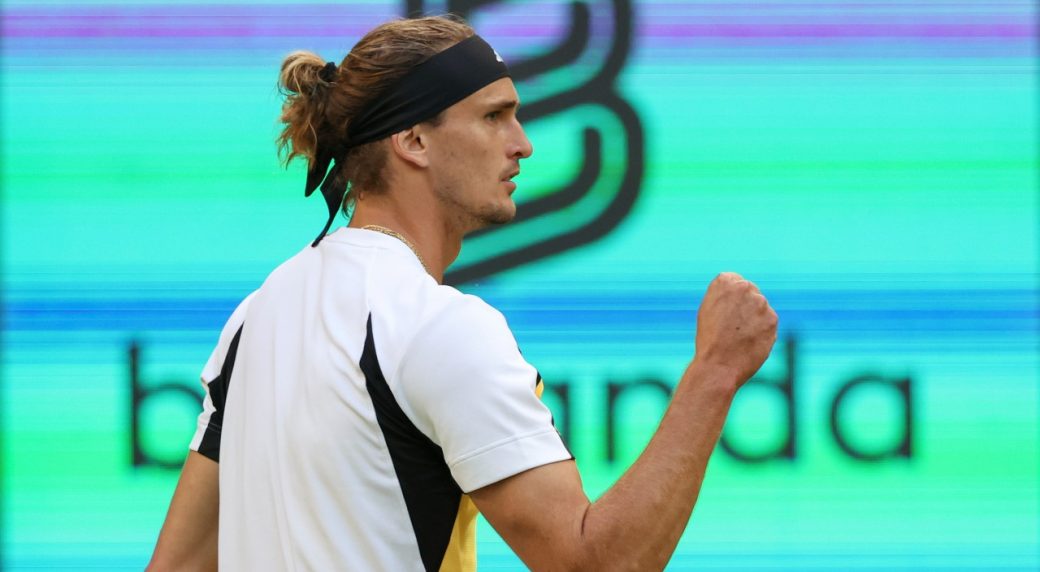 Zhang upsets Medvedev at Halle Open, Zverev advances