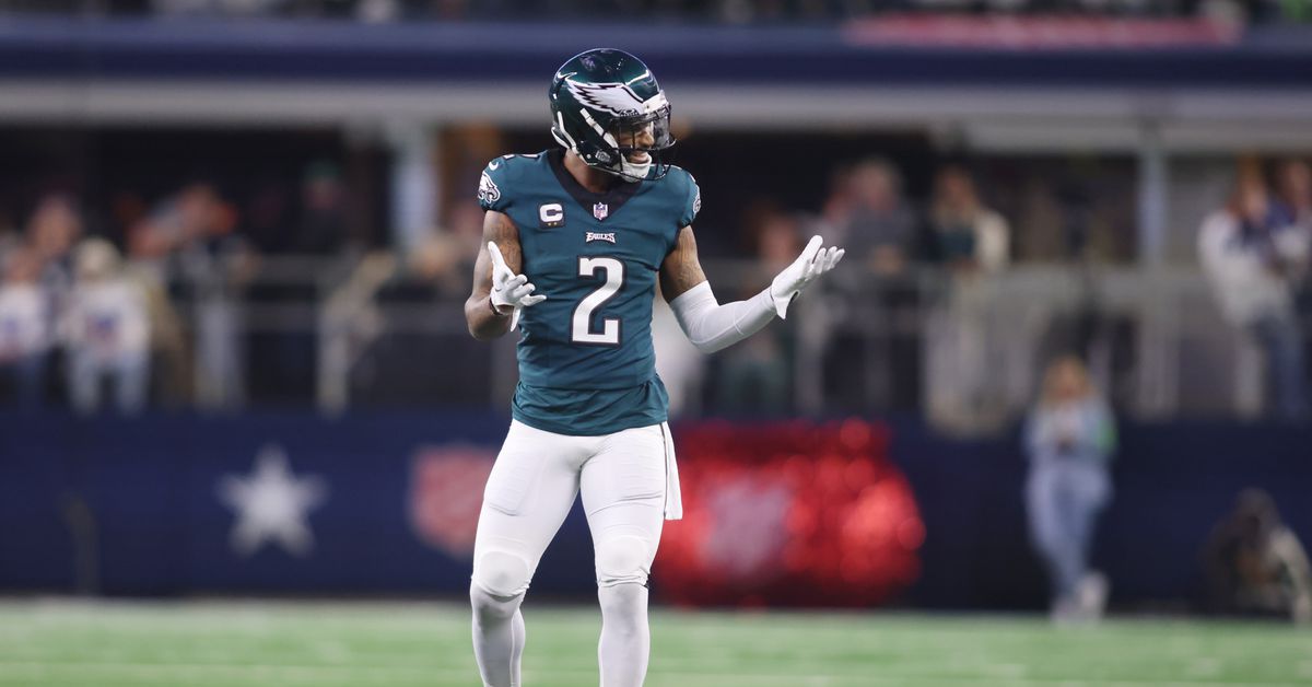 Darius Slay highlights communication issues during Eagles 2023 slide