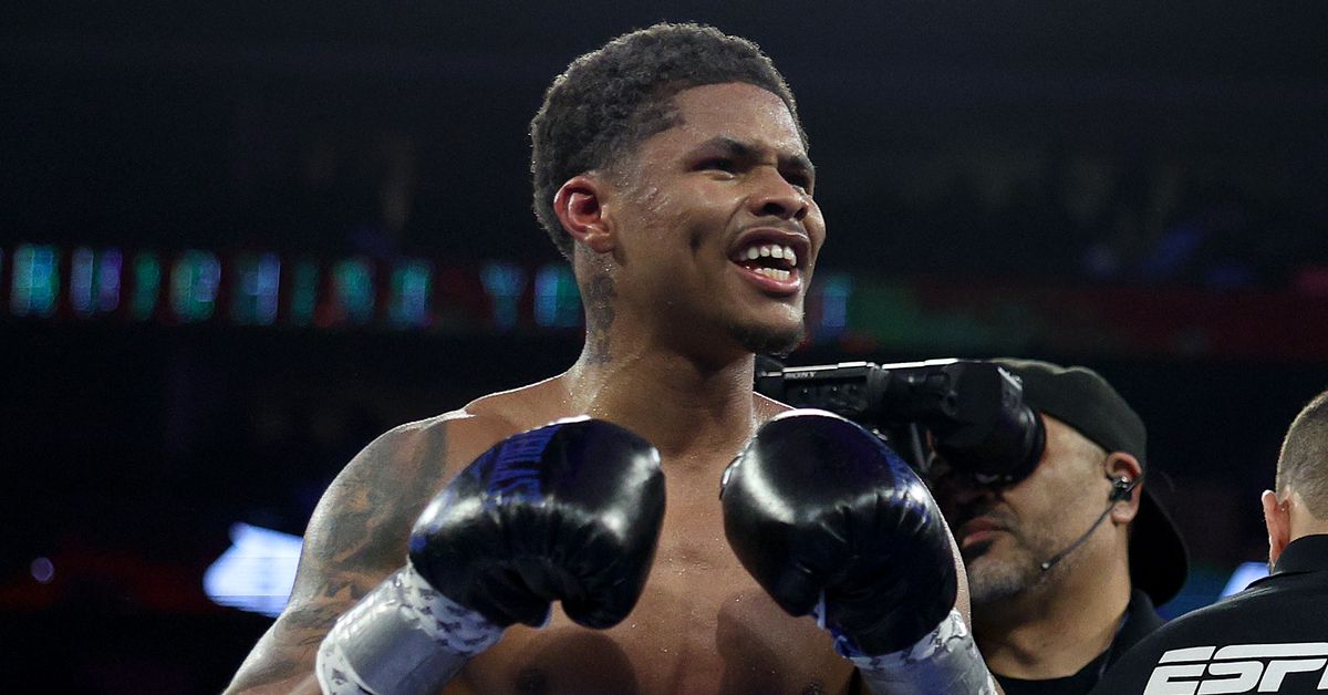 Boxing streaming and TV schedule for this week