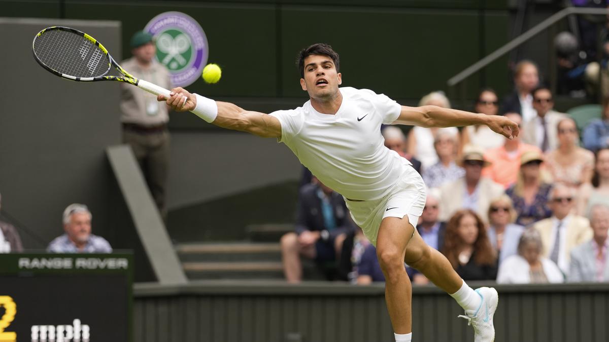 Wimbledon 2024 starts with Carlos Alcaraz, Emma Raducanu and Coco Gauff on the schedule; Sabalenka withdraws due to injury