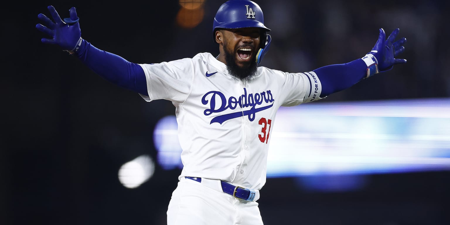 Teoscar pads All-Star resume, plays hero as Dodgers walk off
