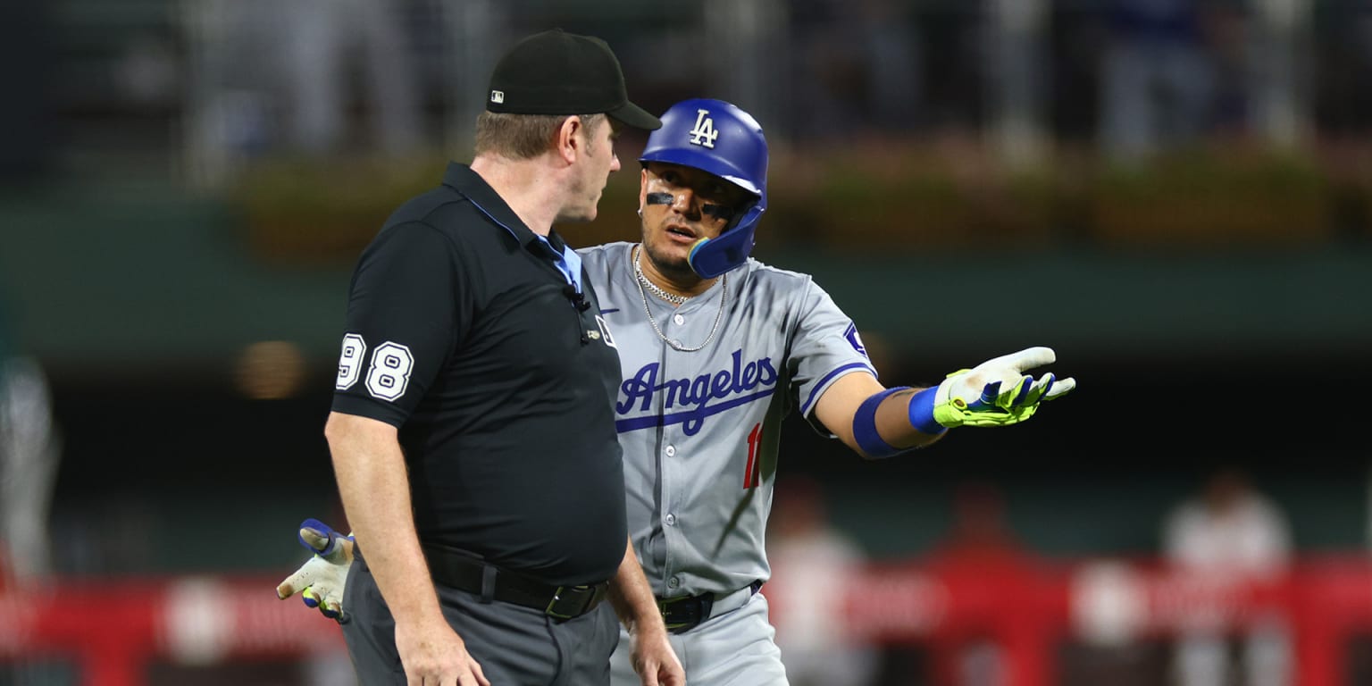 Dodgers drop 3rd straight behind shaky defense, missed chances