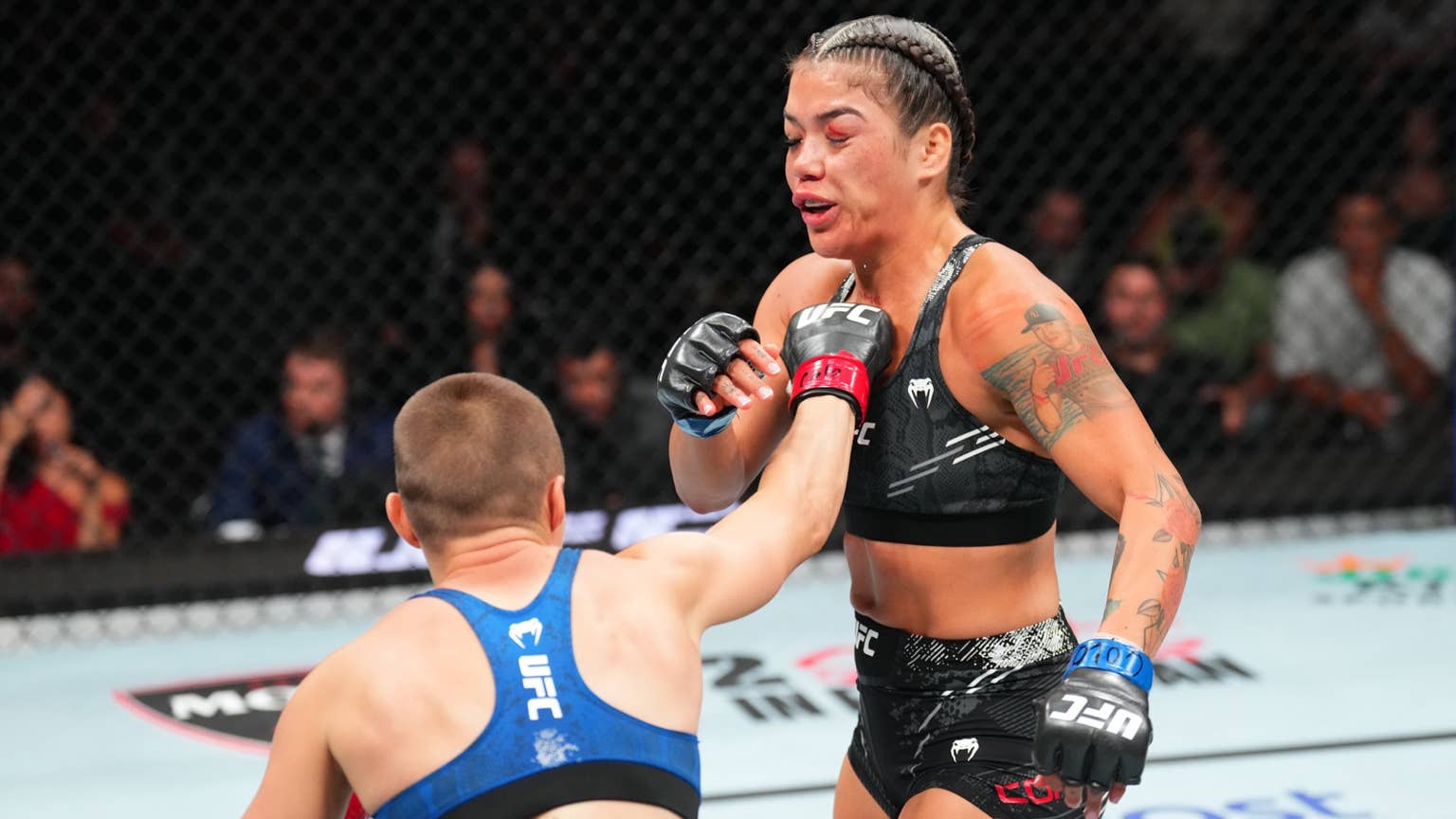 Rose Namajunas knocks Tracy Cortez' eyelash off in UFC Denver win