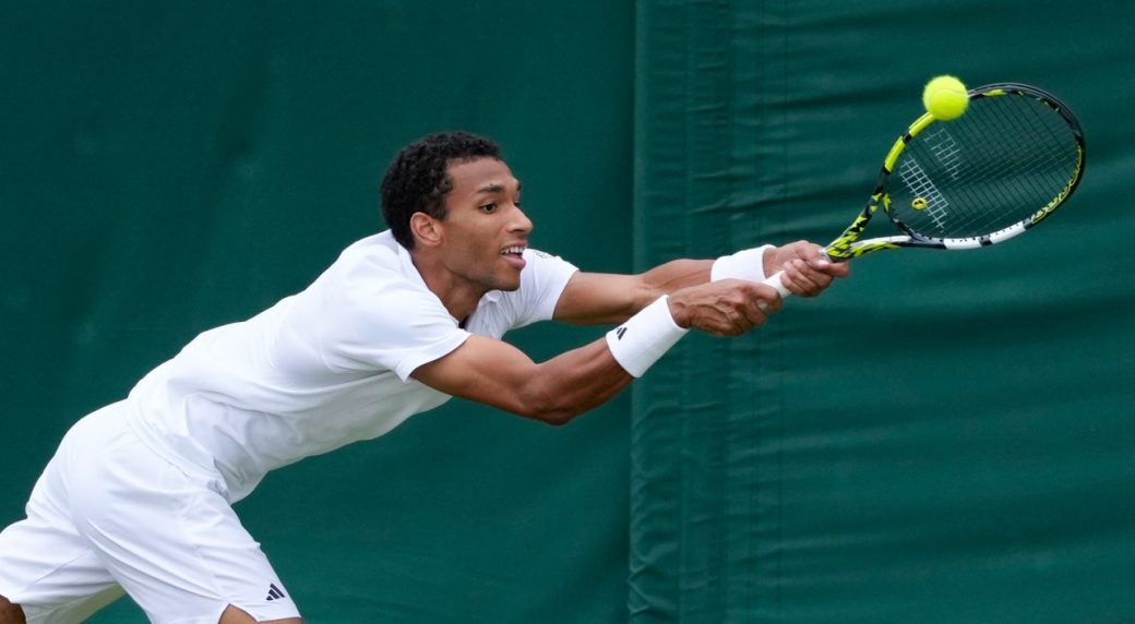 Auger-Aliassime, Stricker lose Swiss Open doubles opener
