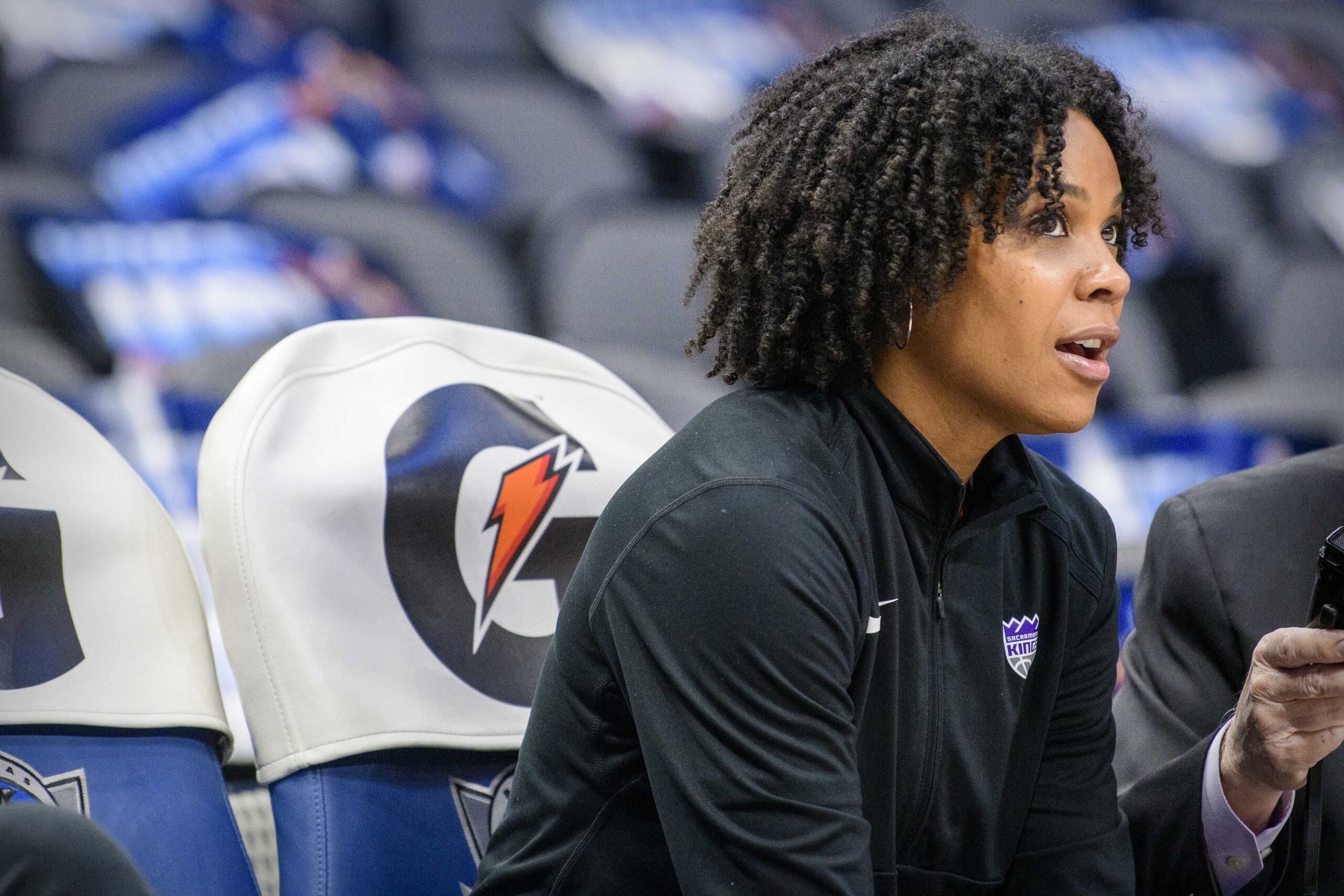 Lindsey Harding joining Lakers' coaching staff as assistant: Sources