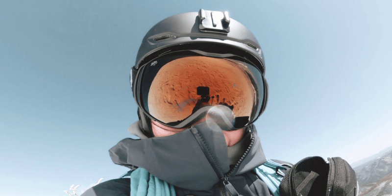 How to Wear Ski Goggles With Glasses