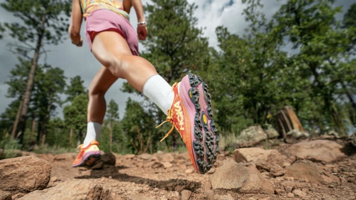 HOKA Speedgoat 6 Giveaway
