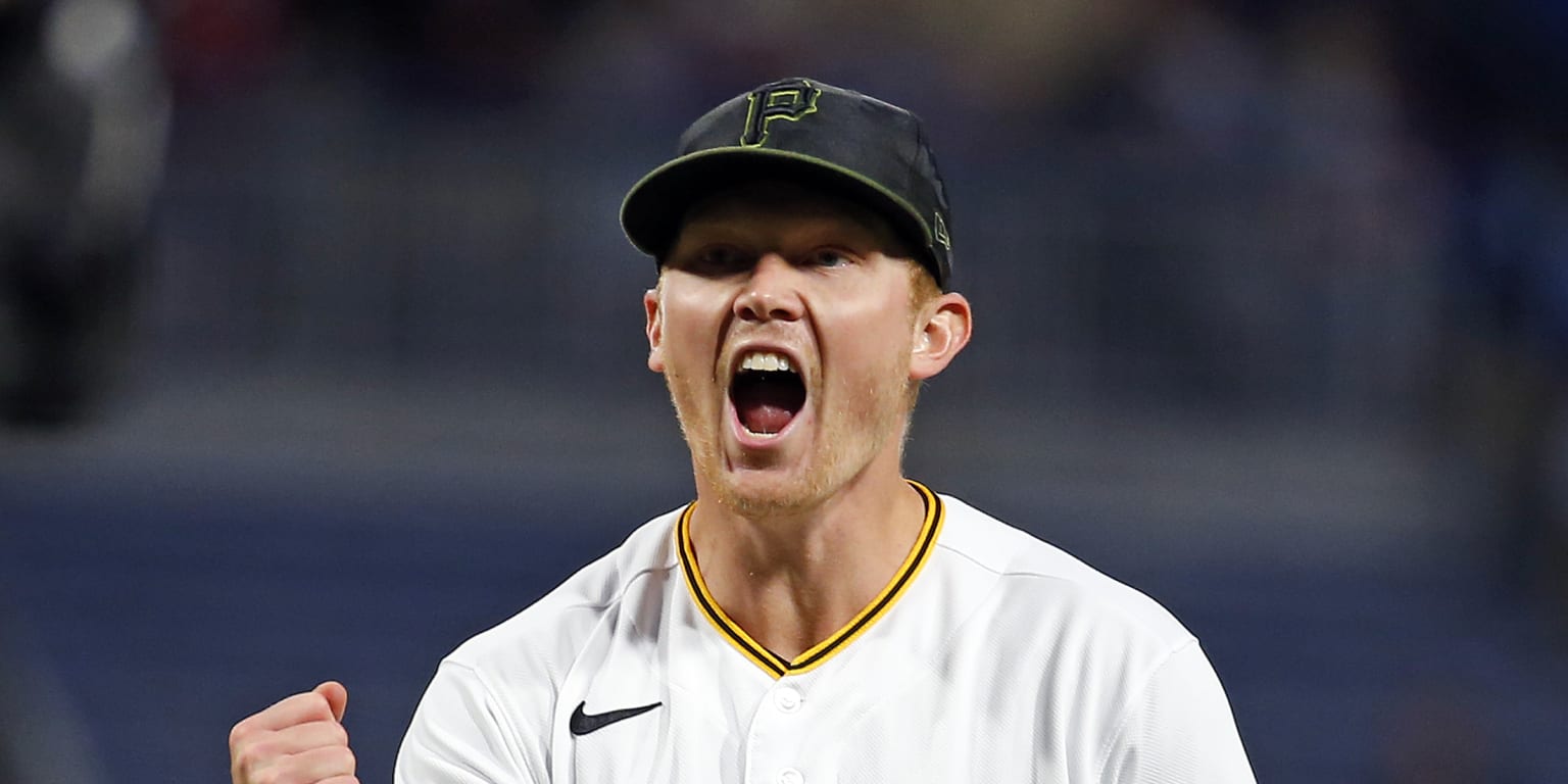 Pirates avoid arbitration with 5 players, including Keller
