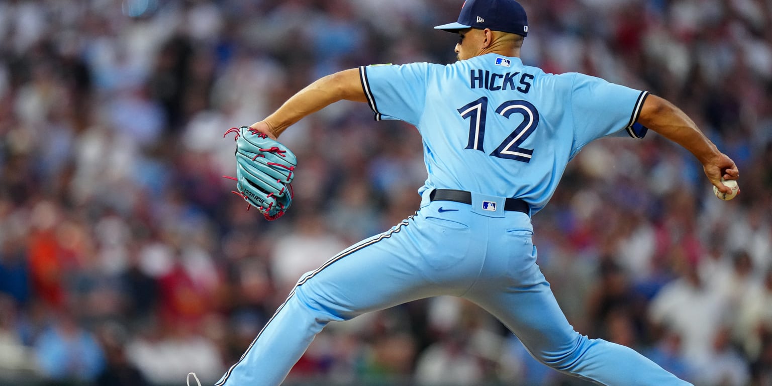 Jordan Hicks agrees to 4-year deal with Giants (source)
